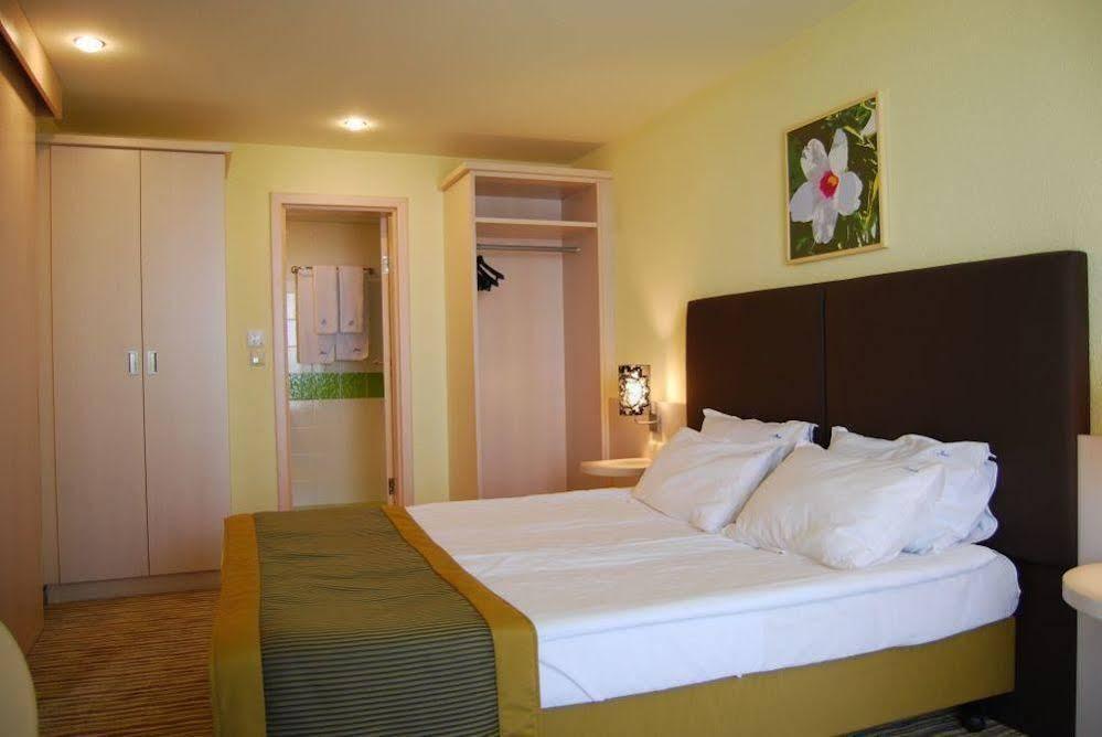 Gergana Hotel 4*